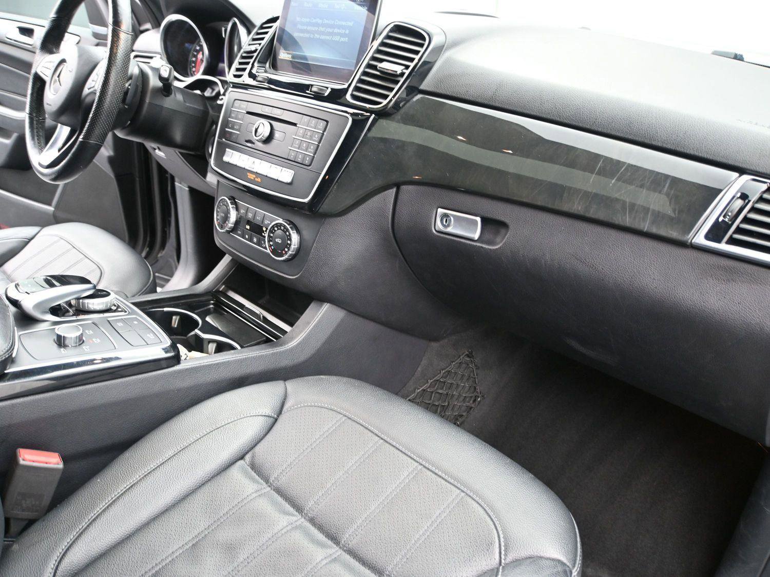 Used 2018 Mercedes-Benz GLE 350 4MATIC image 17