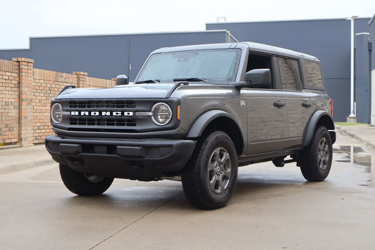 Used 2025 Ford Bronco Big Bend AWD/4WD image 2