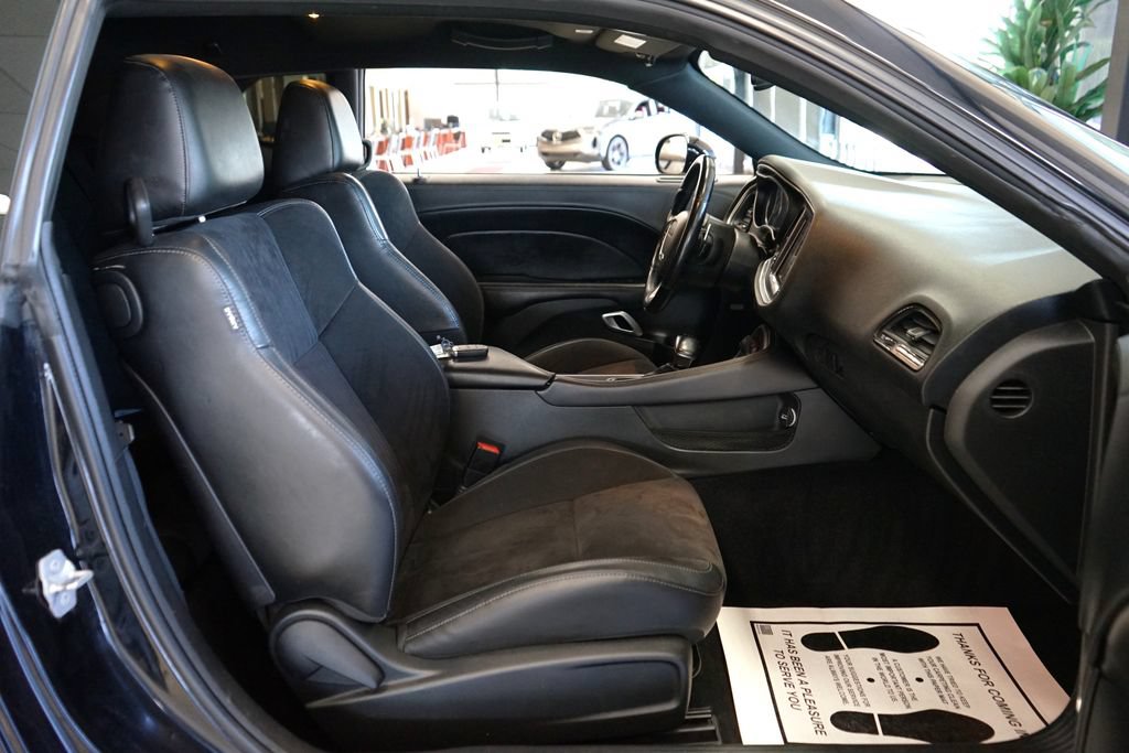 Used 2020 Dodge Challenger GT w/ Plus Package RWD image 41