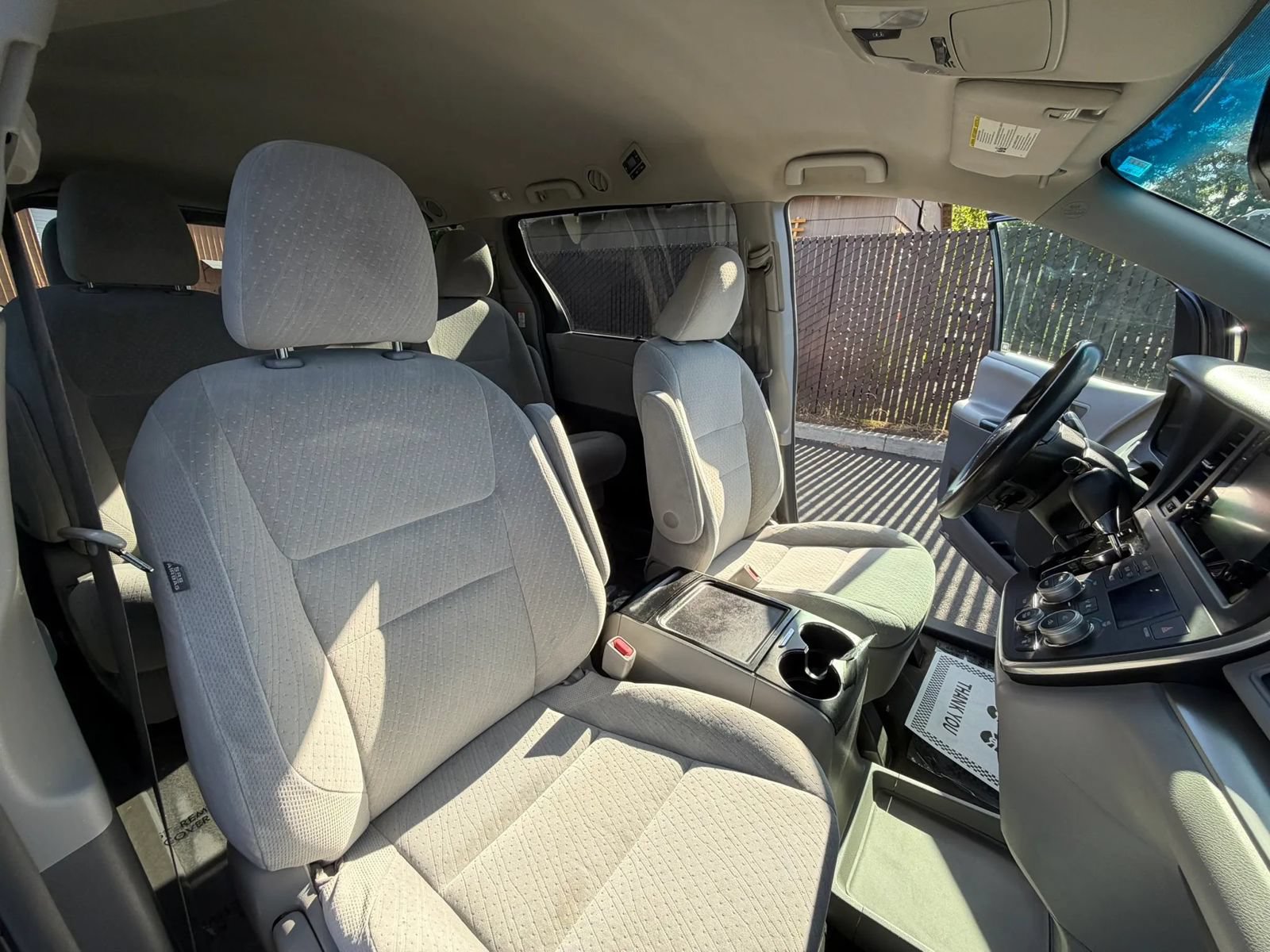 Used 2017 Toyota Sienna LE FWD image 26