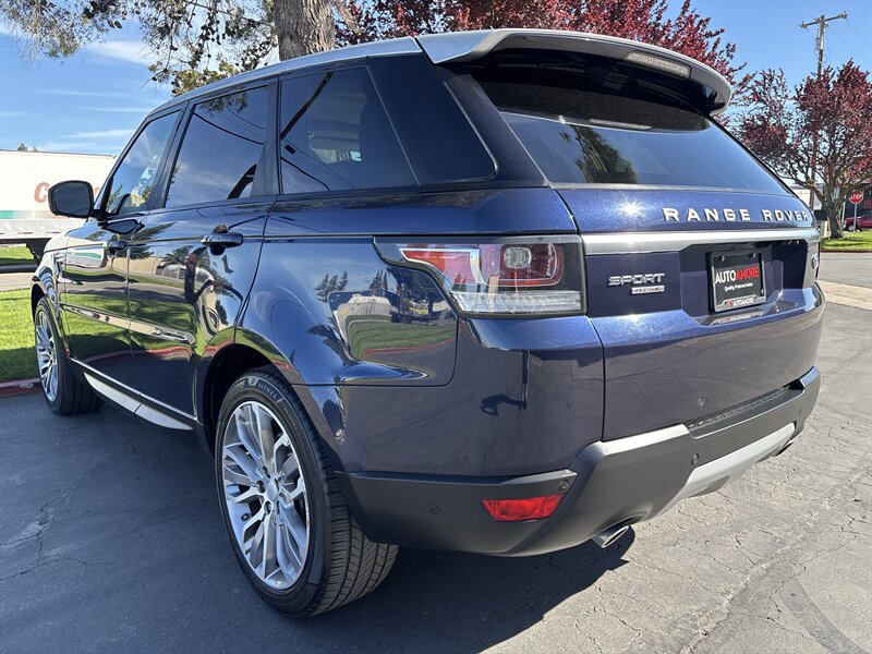 Used 2017 Land Rover Range Rover Sport HSE AWD/4WD image 9