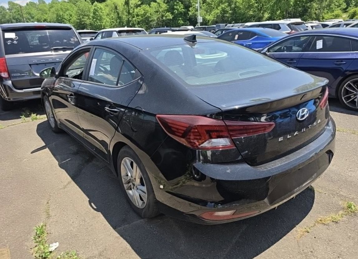 Used 2019 Hyundai Elantra SEL w/ Cargo Package FWD image 5