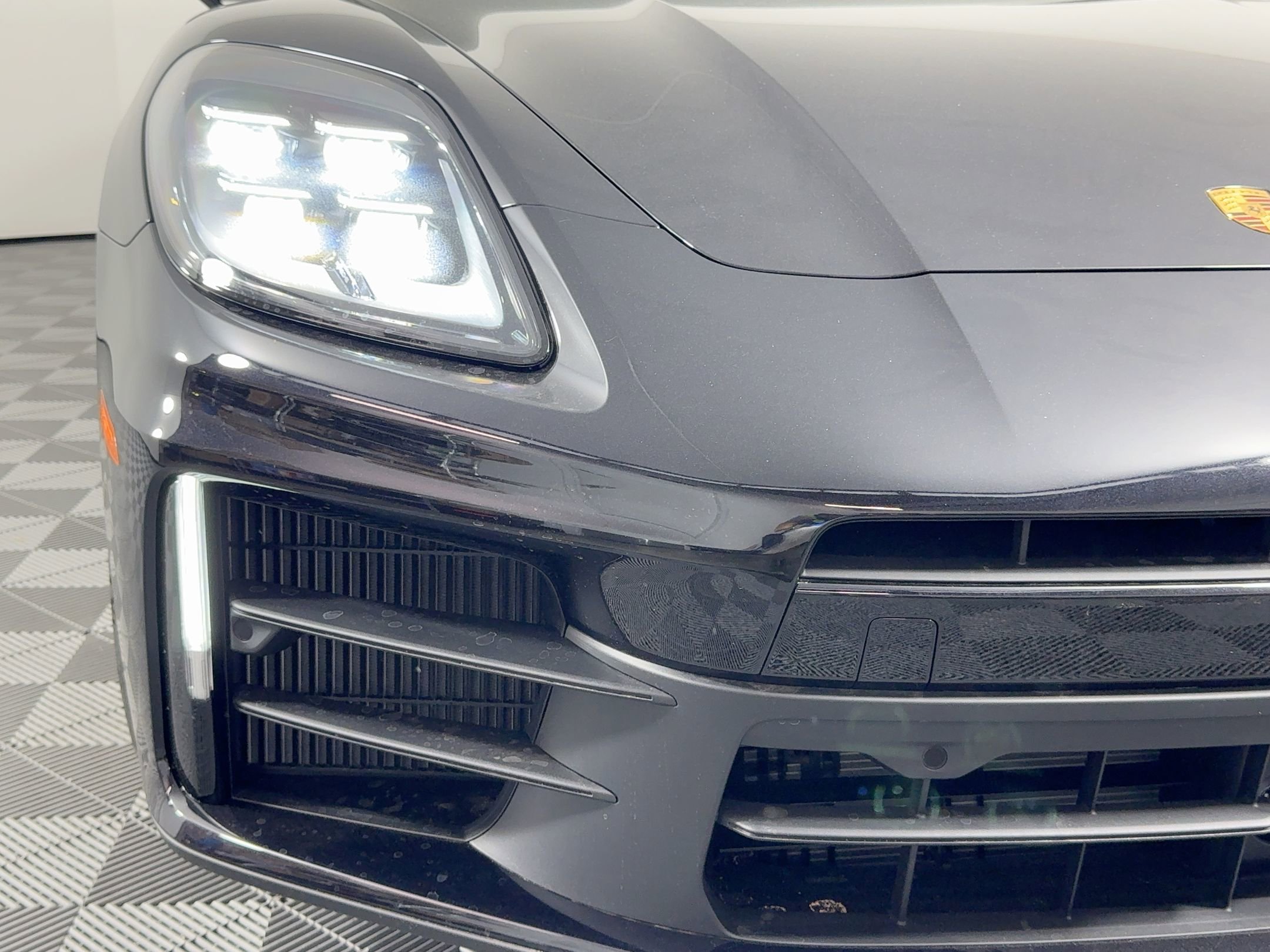 Used 2026 Porsche Panamera image 11