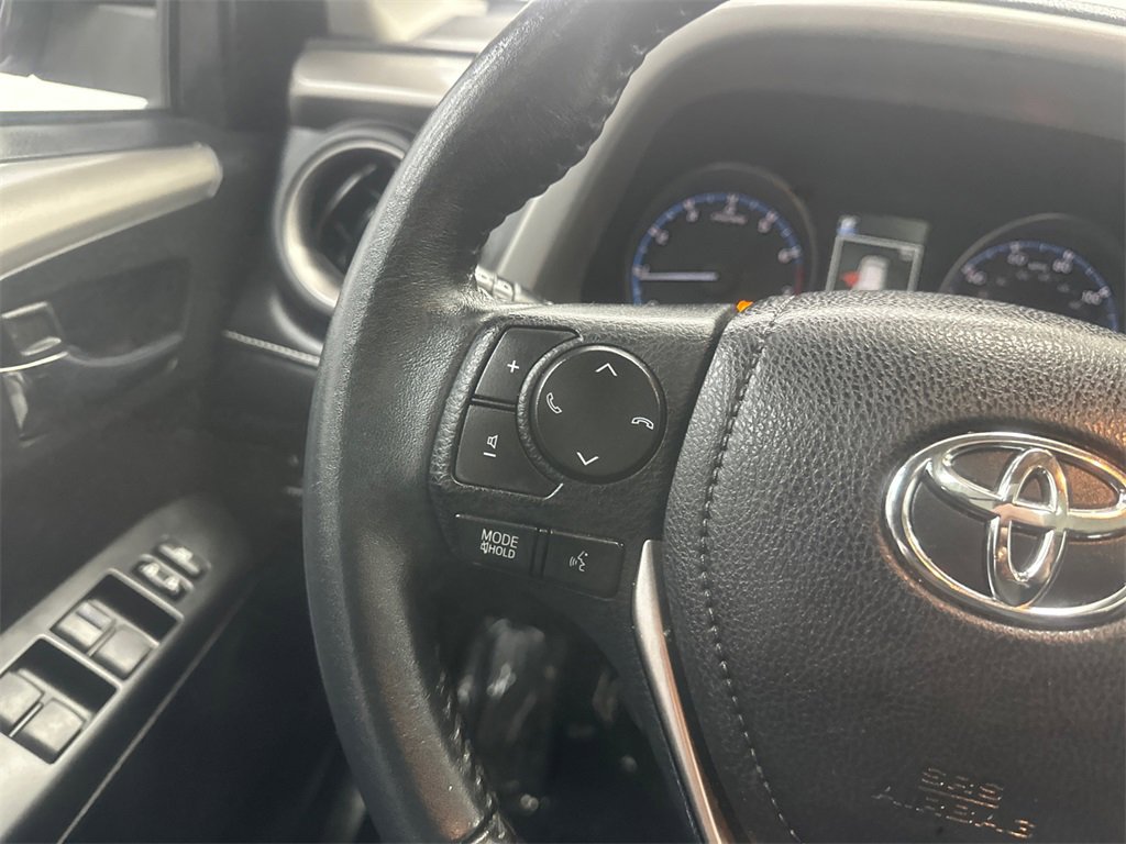 Used 2017 Toyota RAV4 XLE image 25