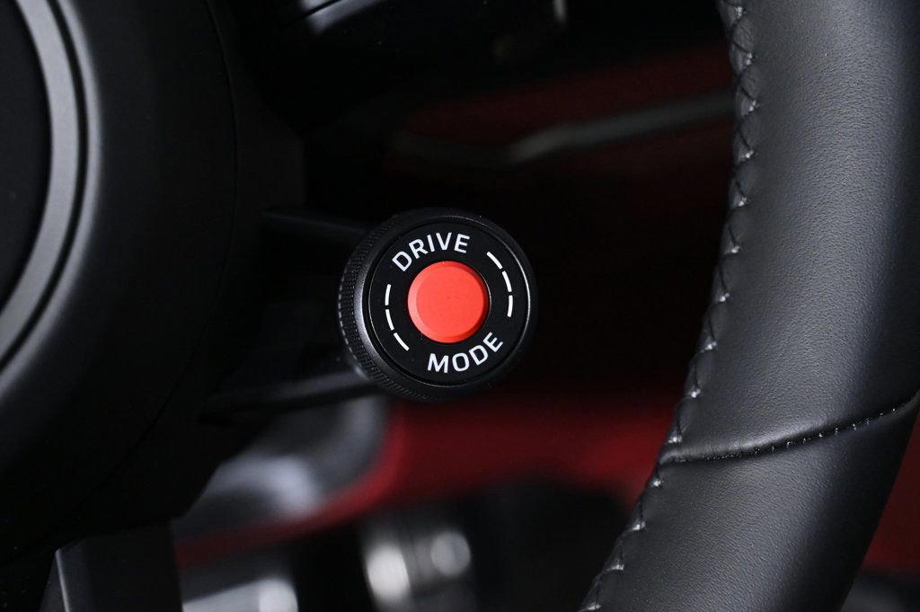 Used 2026 Porsche Cayenne Turbo GT image 23