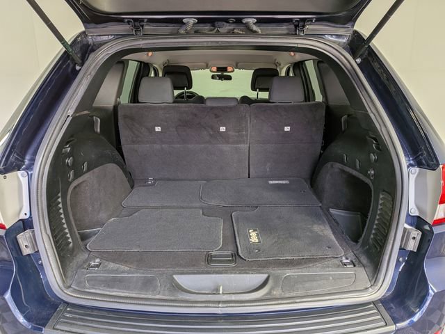 Used 2012 Jeep Grand Cherokee Laredo w/ Laredo E Group image 7