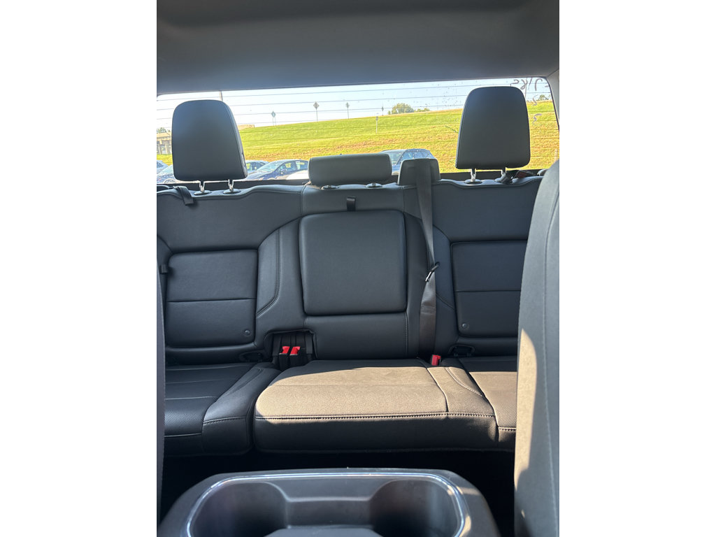 Used 2023 GMC Sierra 1500 SLT w/ SLT Premium Package AWD/4WD image 15