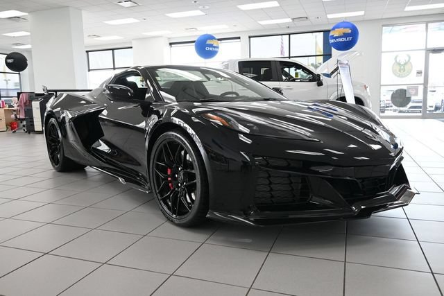 New 2027 Chevrolet Corvette Z06 RWD image 2
