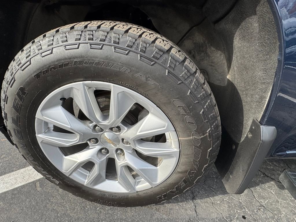 Used 2023 Chevrolet Silverado 1500 Custom w/ LPO, Dark Essentials Package image 32