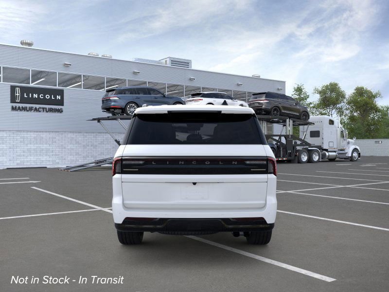 New 2026 Lincoln Navigator Reserve image 5