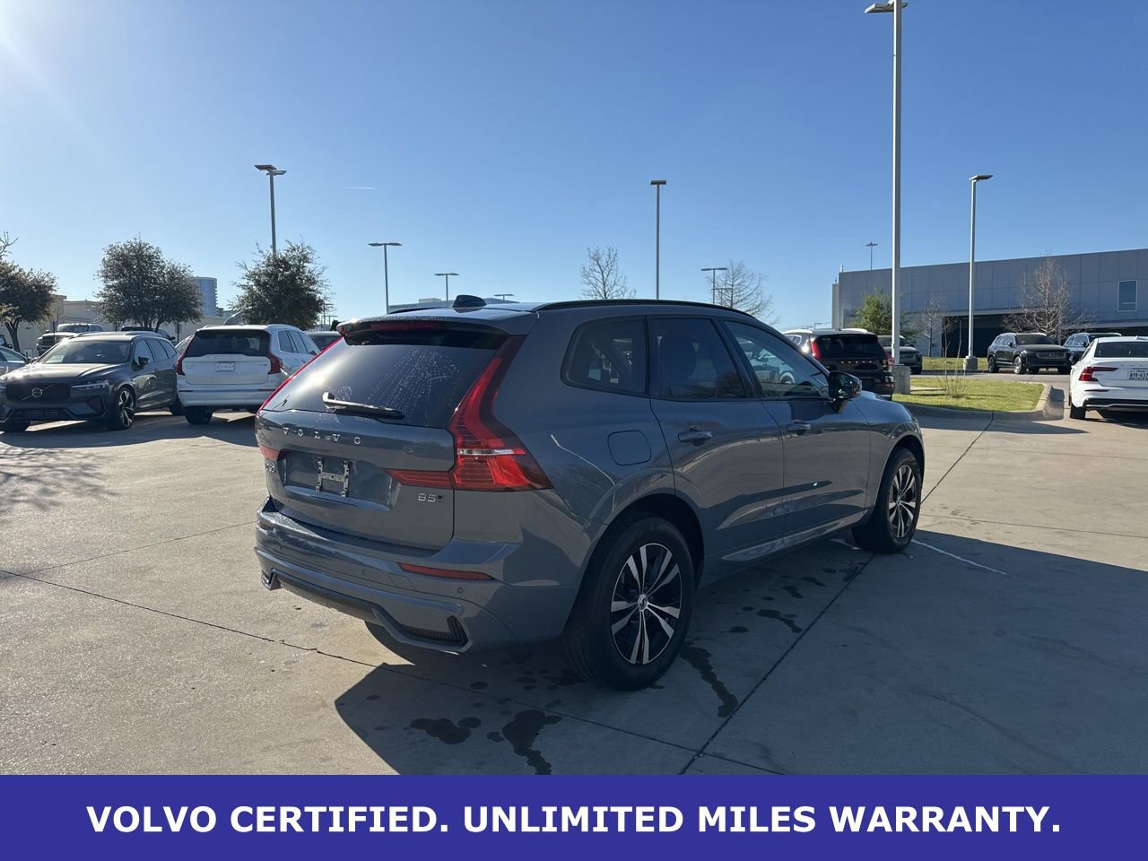 Certified 2024 Volvo XC60 B5 Core image 5