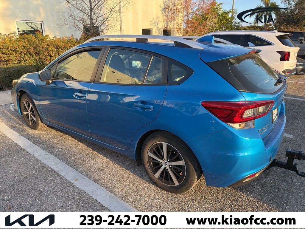 Used 2023 Subaru Impreza Premium image 2