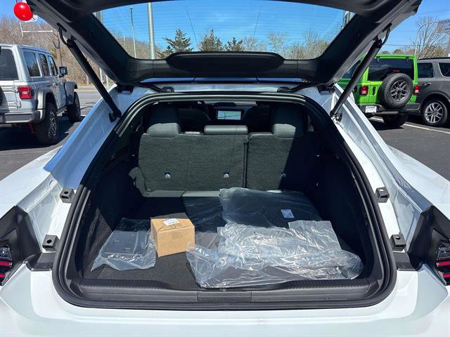 New 2026 Dodge Charger R/T image 4