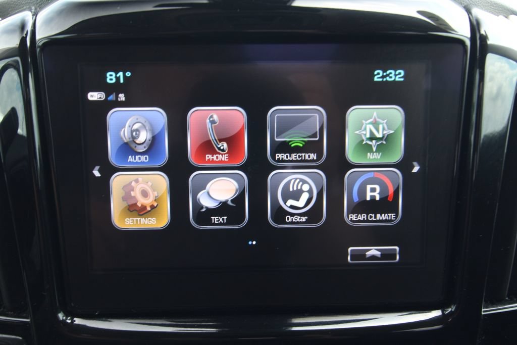 Used 2019 Chevrolet Traverse LT w/ LPO, Blackout Package AWD/4WD image 33