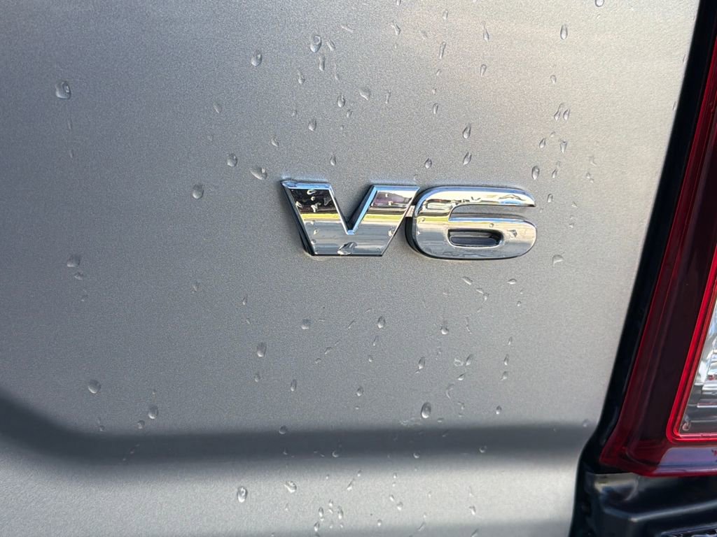 Used 2019 Toyota Tacoma SR5 image 10