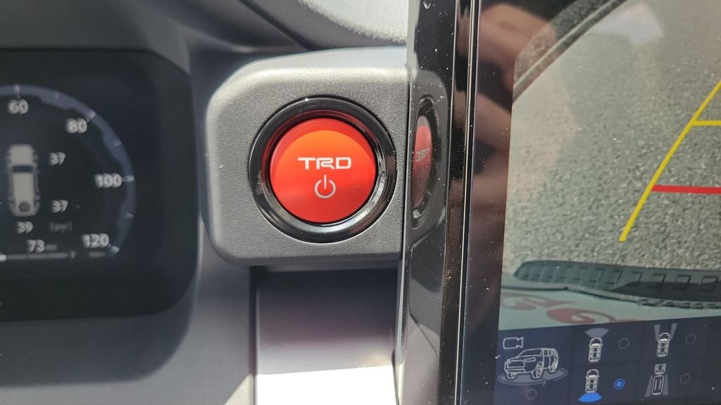 New 2026 Toyota 4Runner TRD Off-Road Premium AWD/4WD image 24