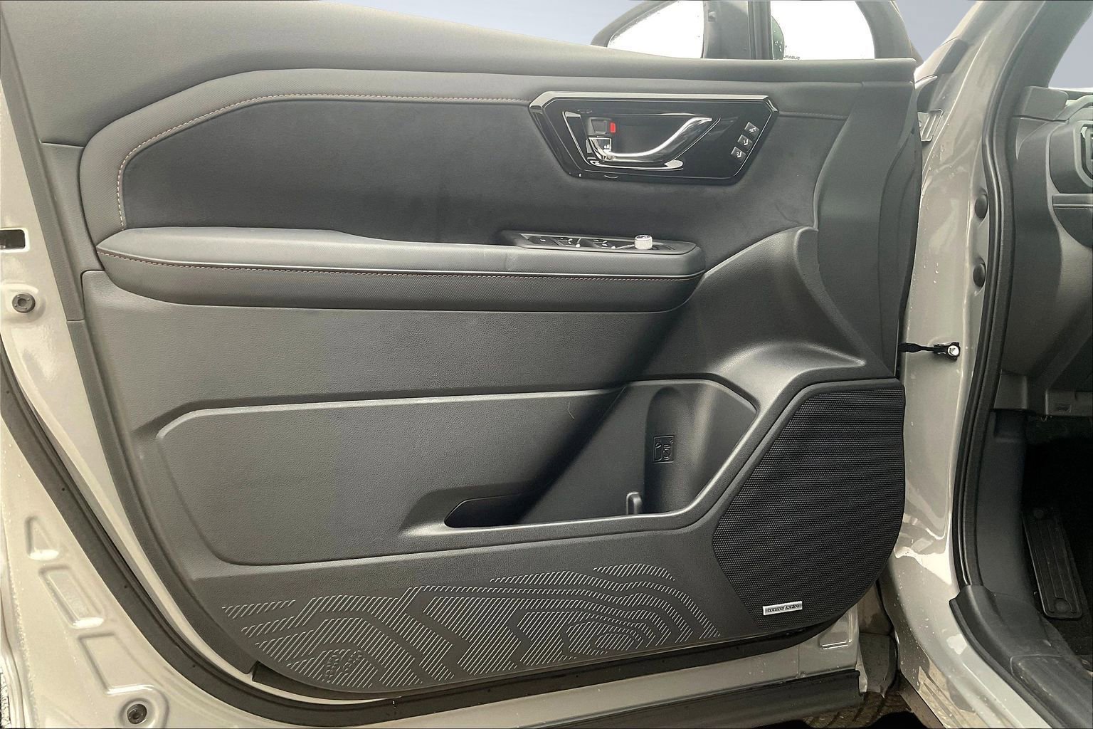 New 2026 Subaru Forester Touring image 18