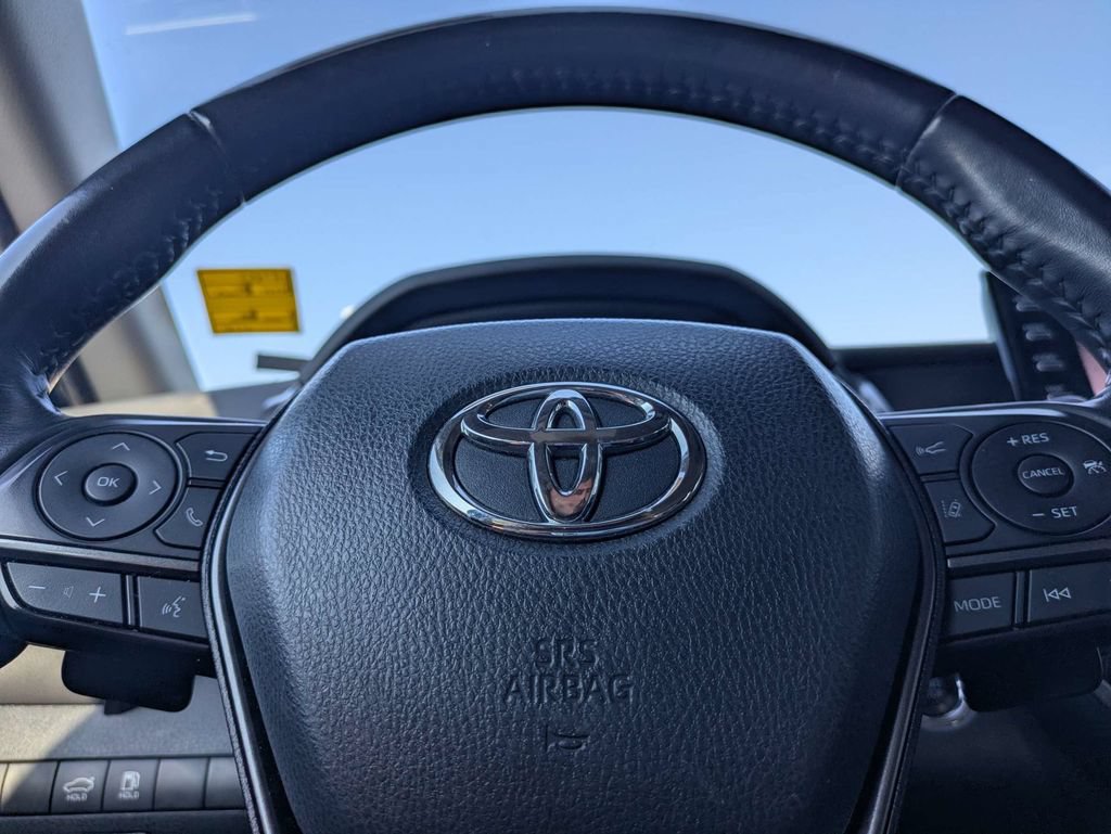 Used 2024 Toyota Camry XSE FWD image 29