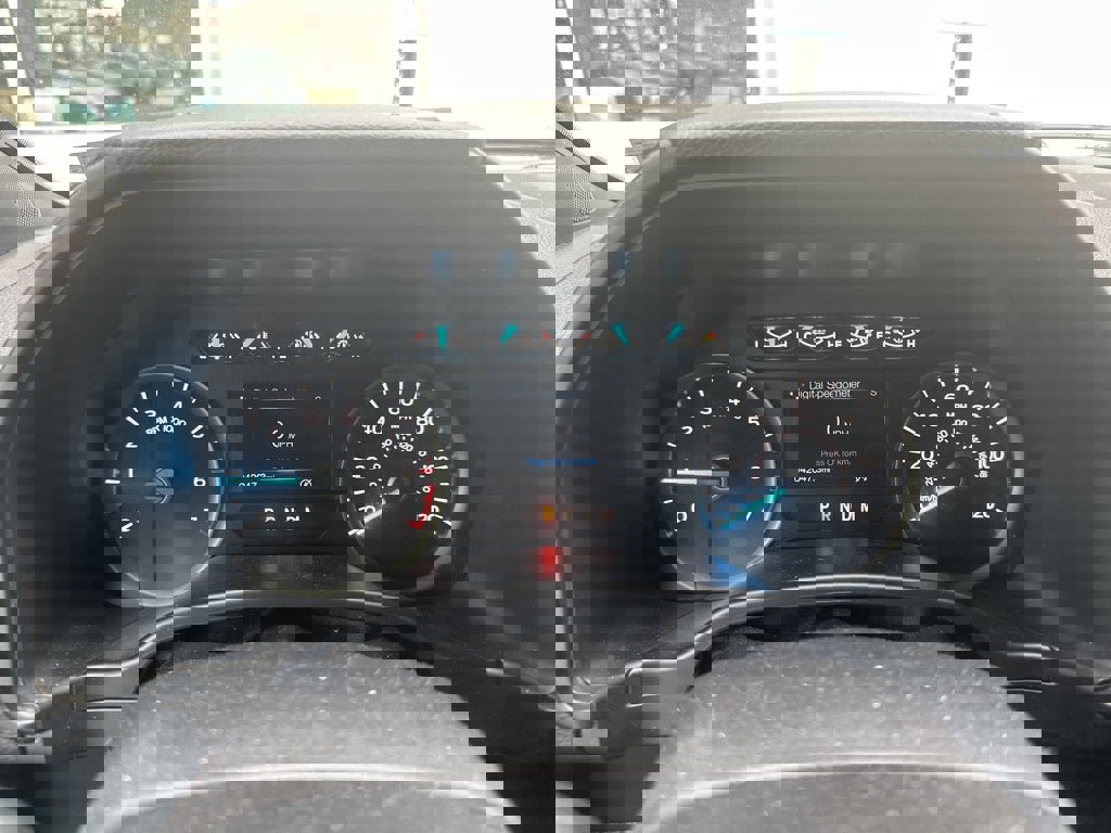 Used 2020 Ford F150 XLT w/ Equipment Group 302A Luxury image 9