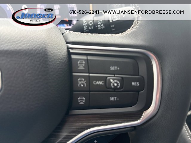 Used 2024 Jeep Wagoneer Series II w/ Convenience Group I image 15