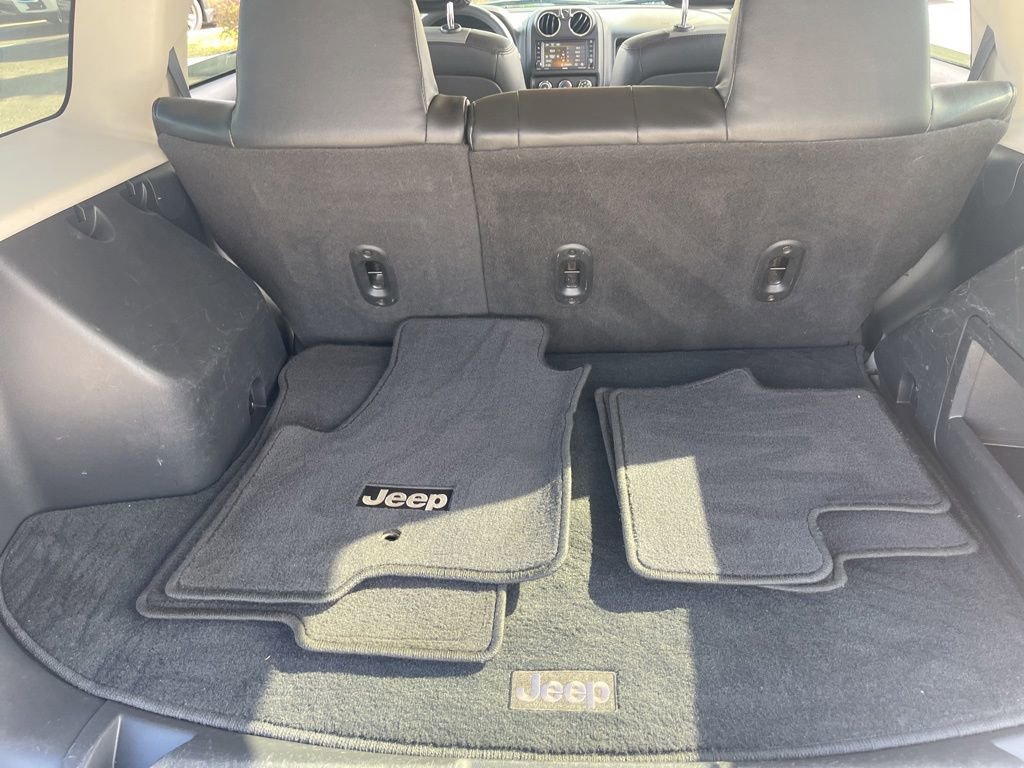 Used 2015 Jeep Patriot Latitude FWD image 24
