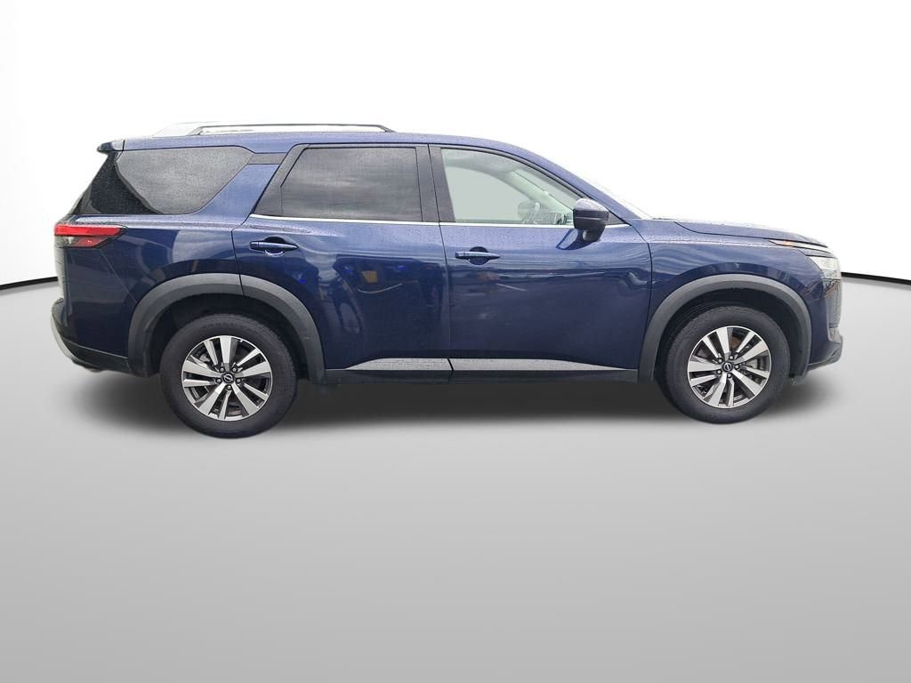 Used 2023 Nissan Pathfinder SL image 7