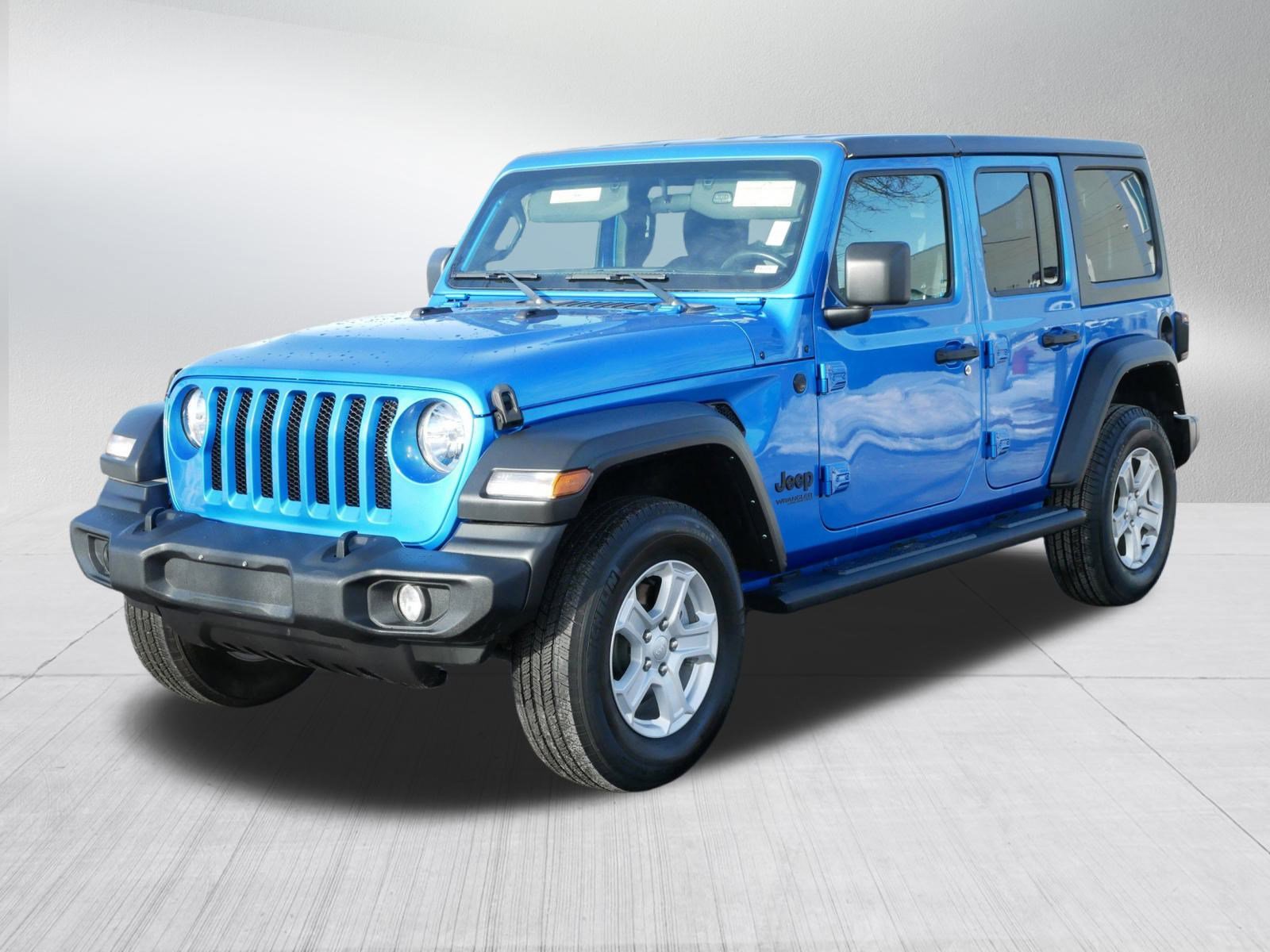 Used 2022 Jeep Wrangler Unlimited Sport image 3