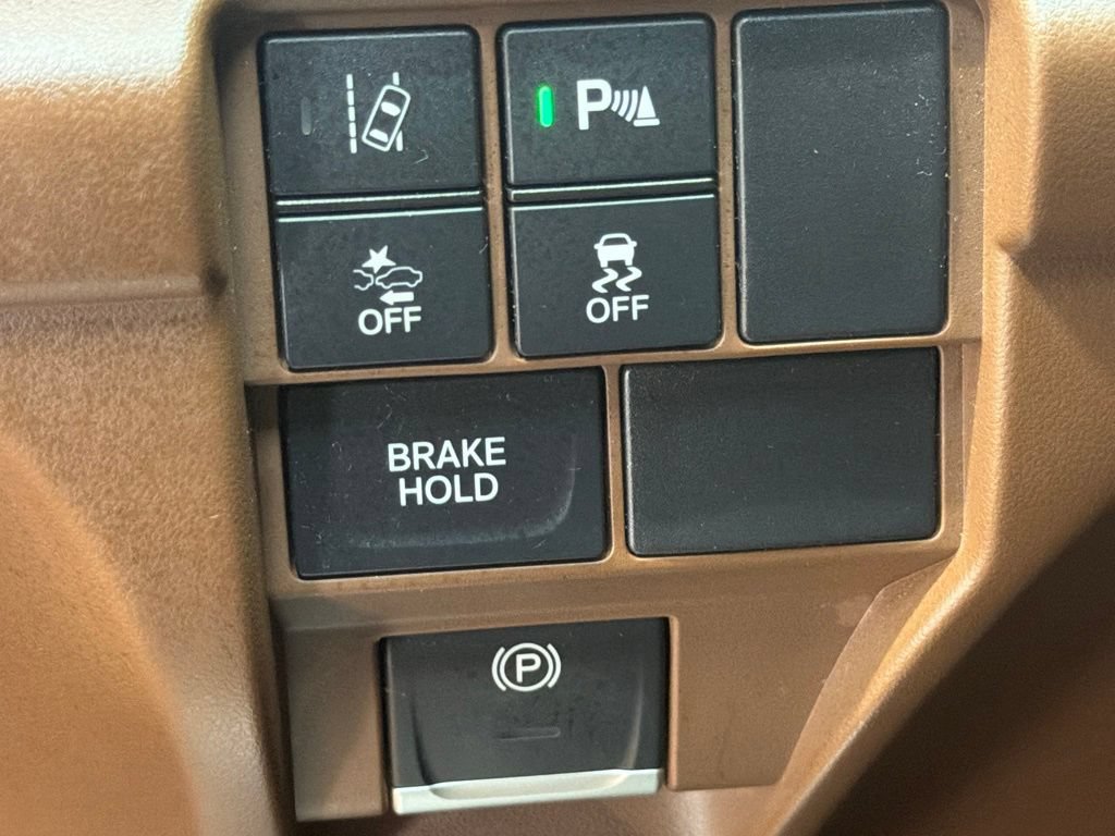 Used 2020 Acura RDX w/ Technology Package FWD image 24