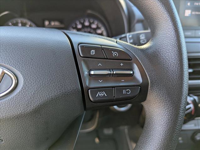 Used 2023 Hyundai Kona SEL image 14