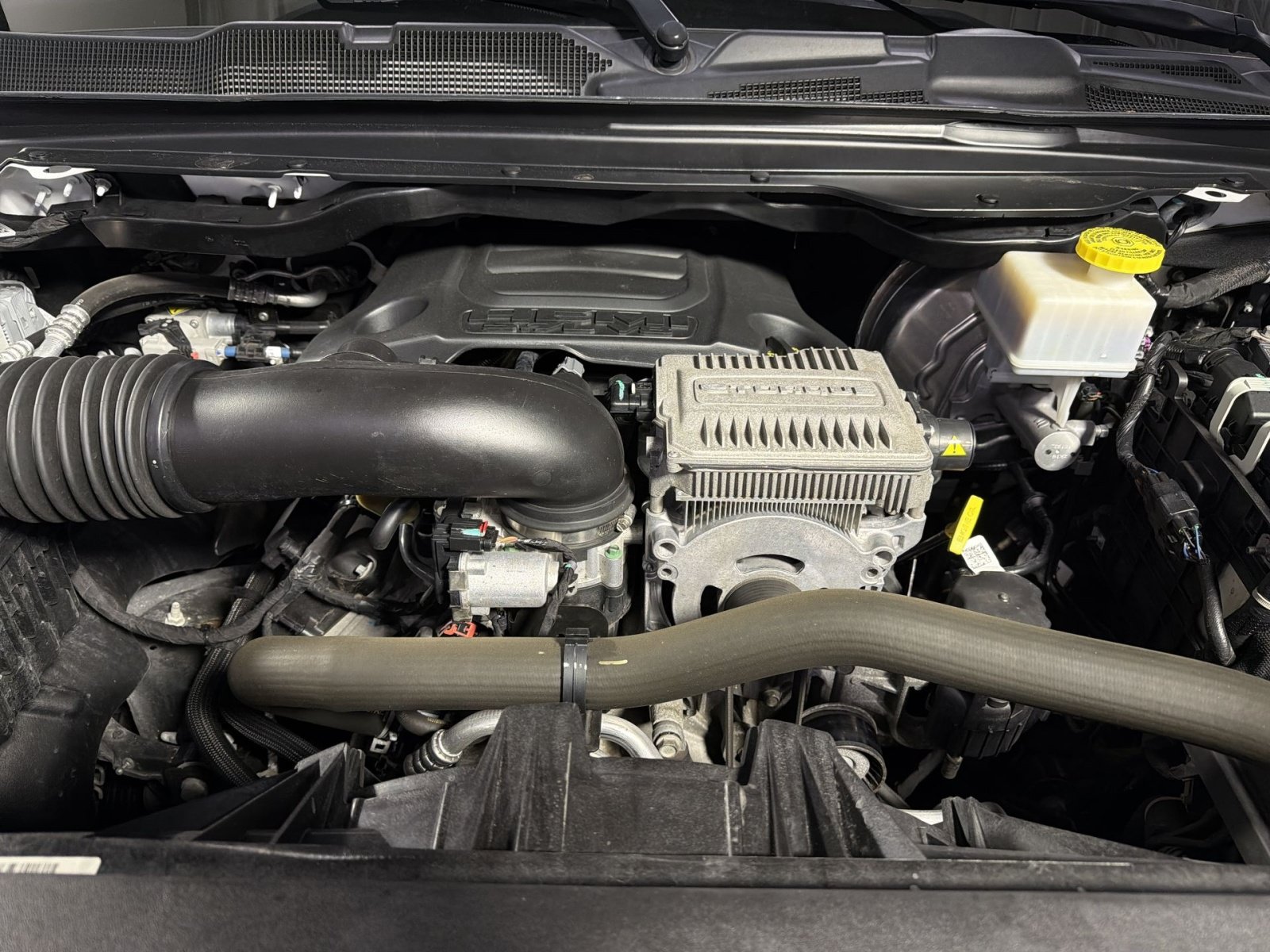 Used 2023 RAM 1500 Laramie AWD/4WD image 30