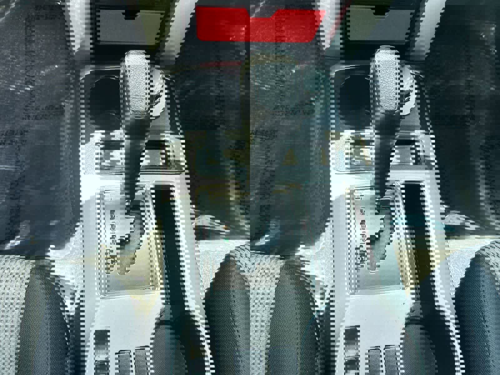 Used 2015 Toyota 4Runner SR5 AWD/4WD image 18