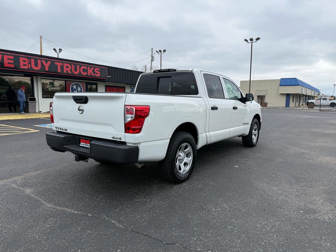 Used 2019 Nissan Titan S w/ S Utility Package image 4