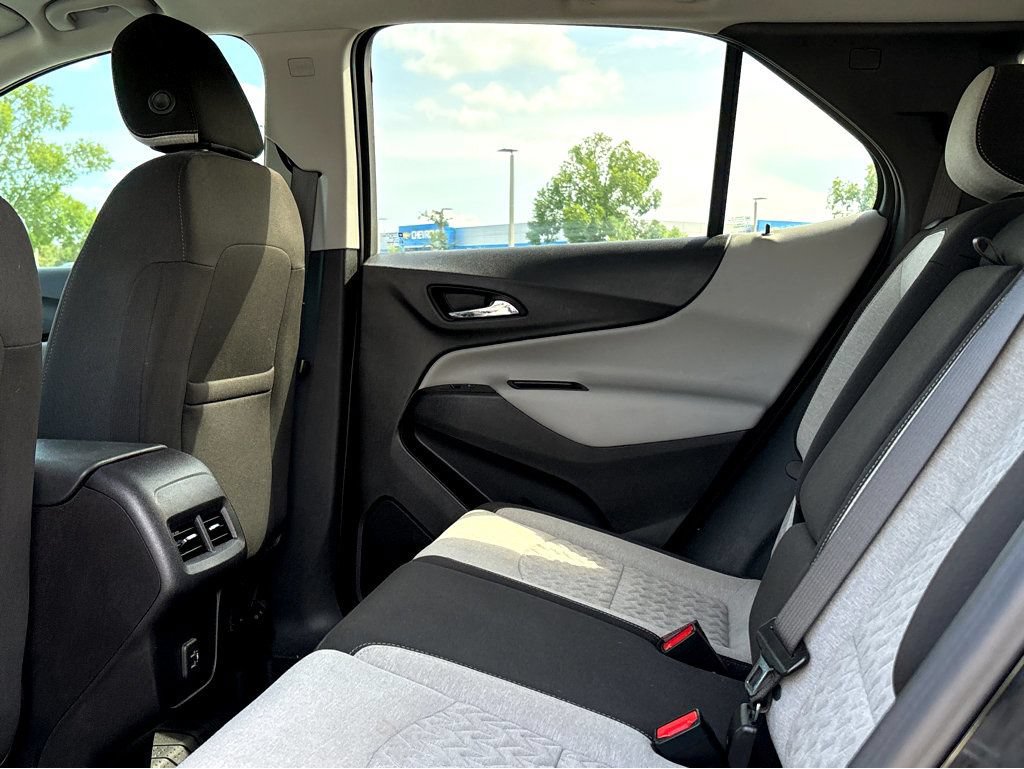 Used 2024 Chevrolet Equinox LS w/ LS Convenience Package FWD image 17