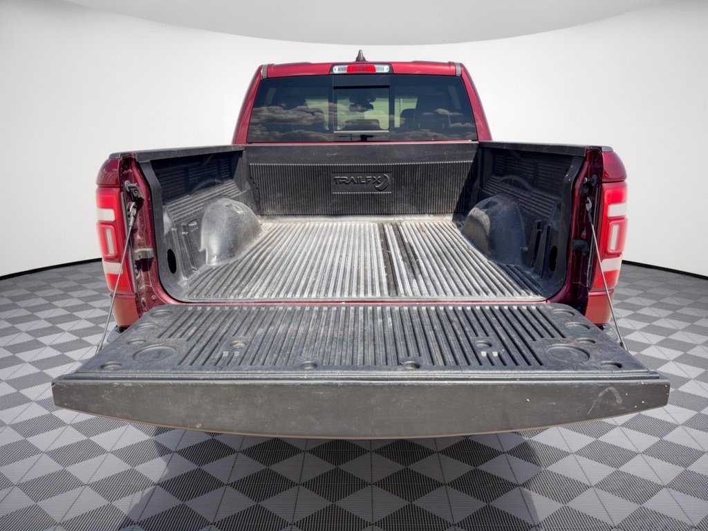 Used 2019 RAM 1500 Laramie AWD/4WD image 28