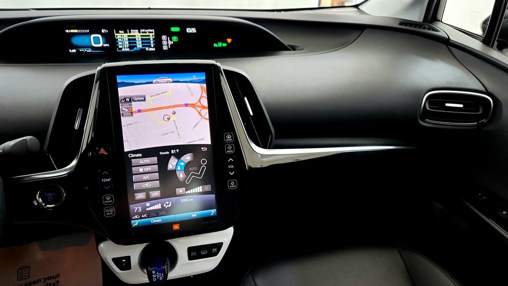 Used 2017 Toyota Prius Prime Advanced w/ Carpet Mat Package FWD image 28