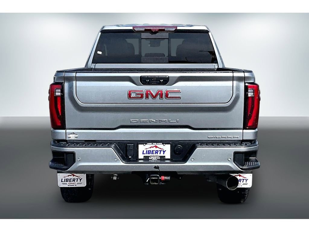 Used 2024 GMC Sierra 2500 Denali w/ Denali Reserve Package AWD/4WD image 5