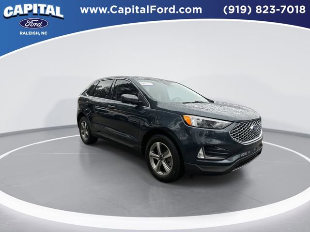 Certified 2023 Ford Edge SEL w/ Convenience Package AWD/4WD image 2