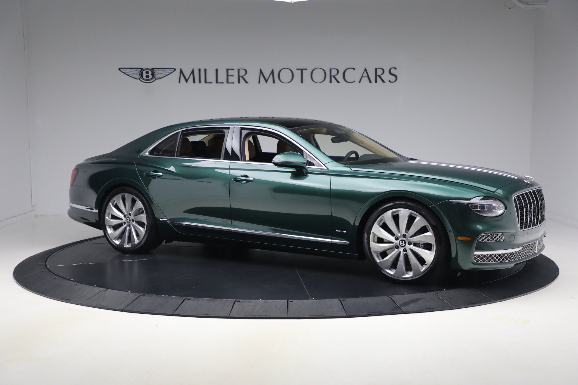 New 2027 Bentley Flying Spur AWD/4WD image 9