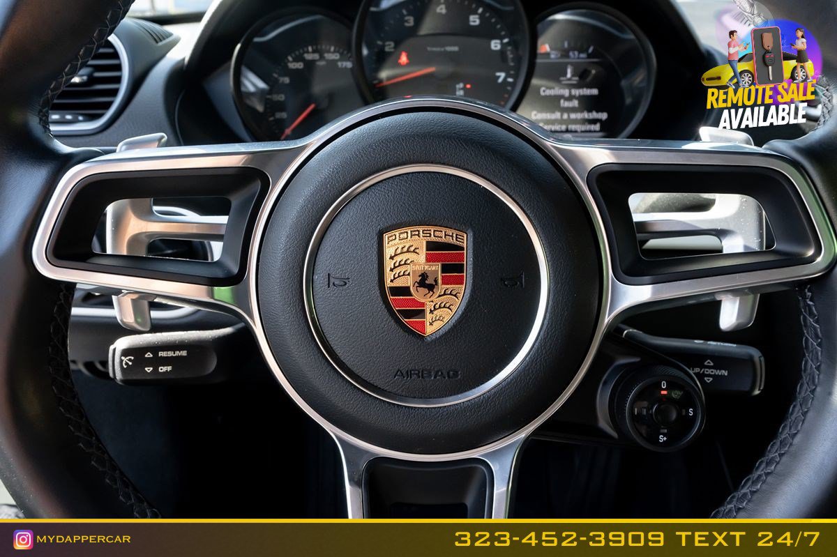 Used 2018 Porsche 718 Cayman RWD image 18