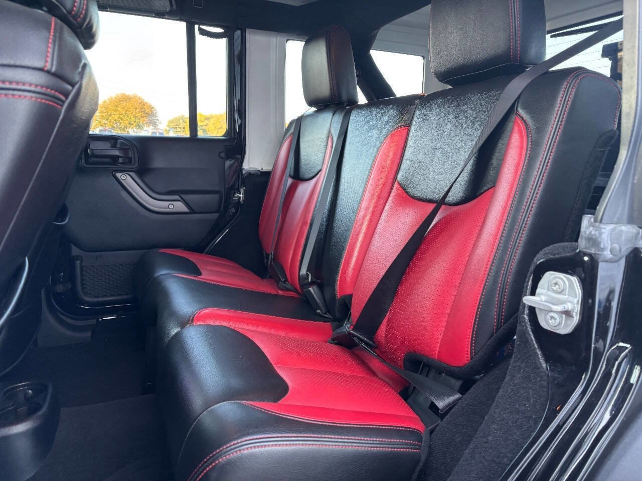 Used 2017 Jeep Wrangler Unlimited Sport w/ Quick Order Package 24S image 11