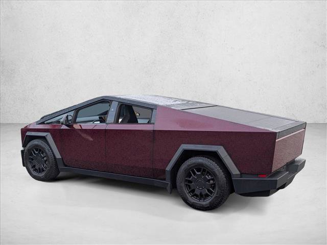 Used 2024 Tesla Cybertruck AWD Crew Cab image 7