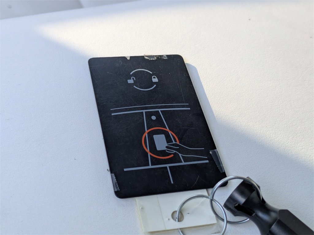 Used 2022 Tesla Model X Plaid image 41