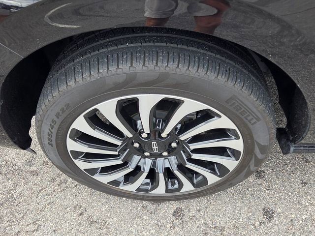Used 2024 Lincoln Navigator Black Label image 10