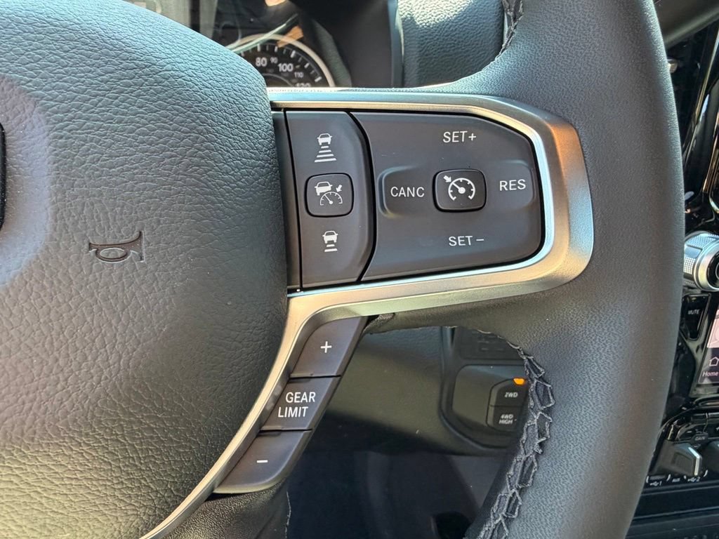 New 2026 RAM 2500 Big Horn AWD/4WD image 18
