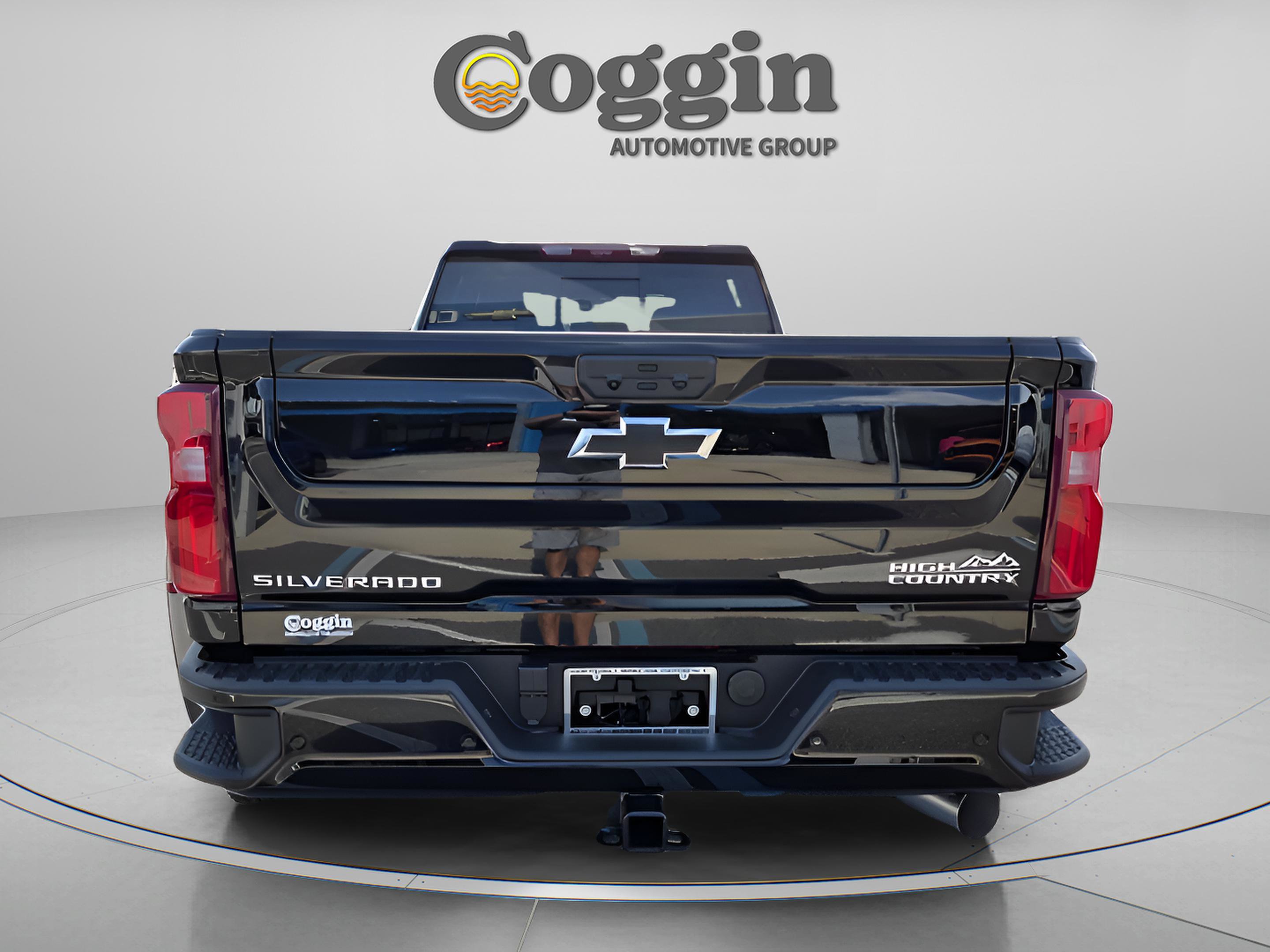 New 2026 Chevrolet Silverado 3500 High Country w/ High Country Premium Package AWD/4WD image 4