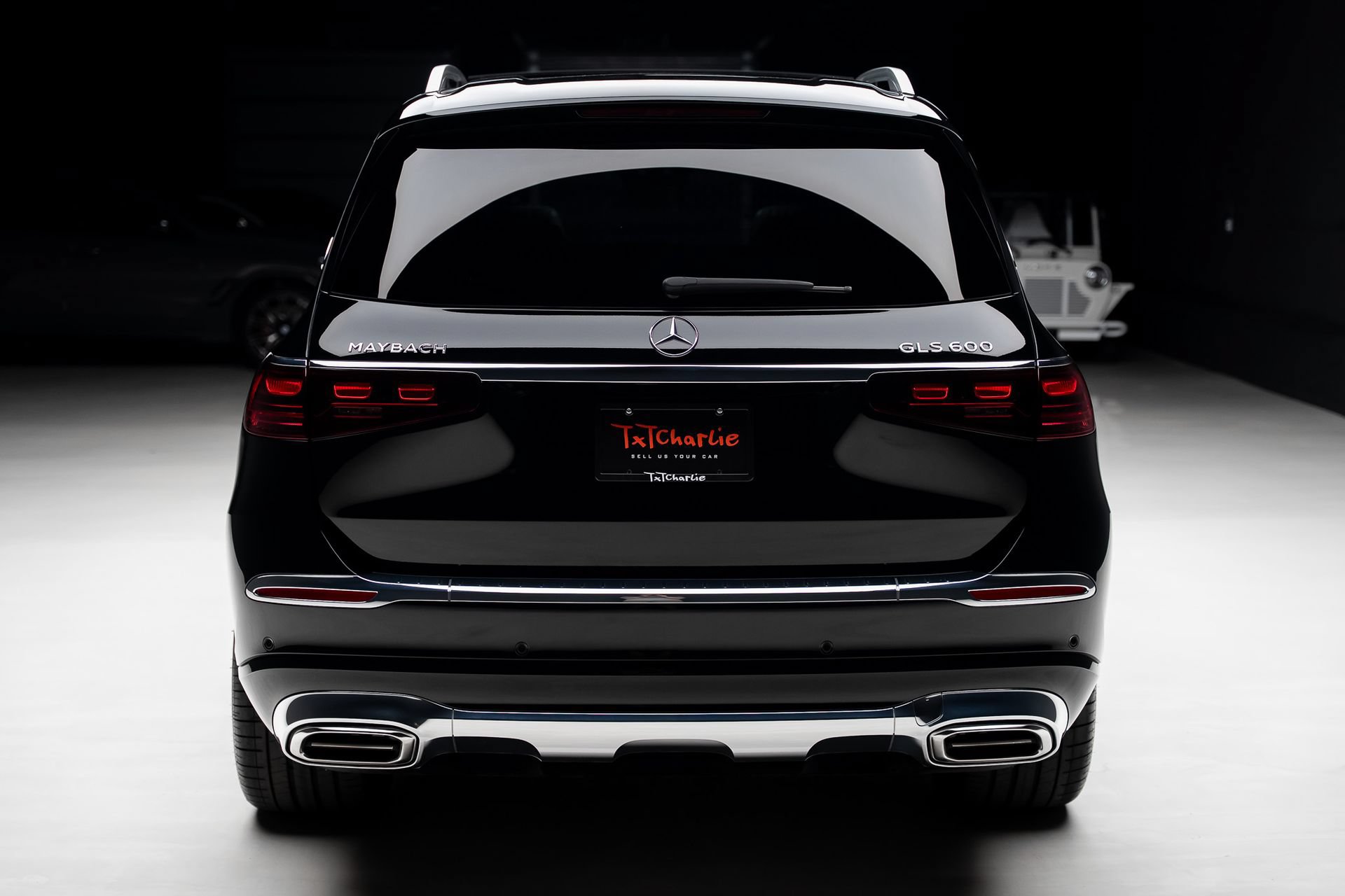 Used 2024 Mercedes-Benz Maybach GLS 600 4MATIC image 27