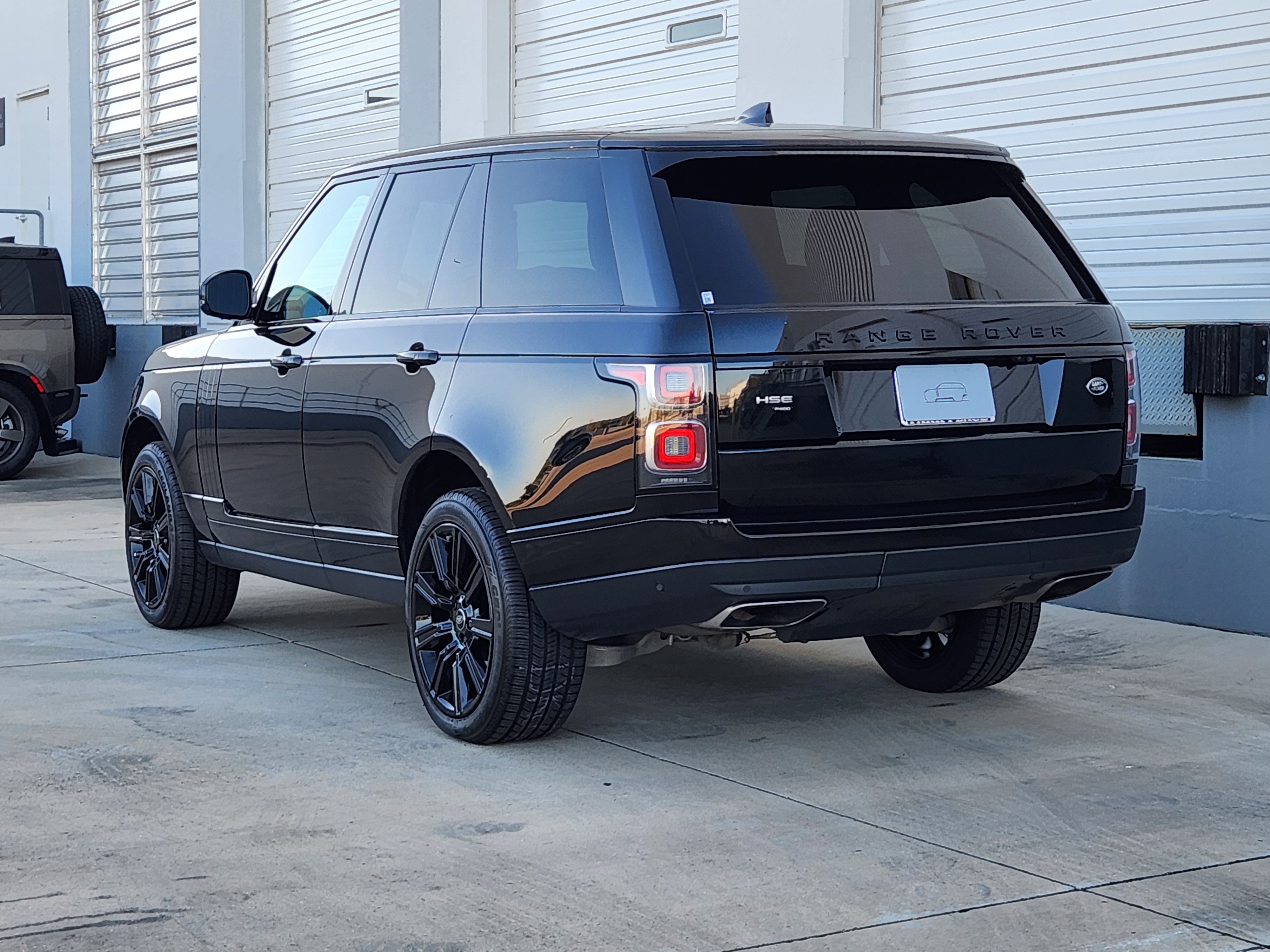 Used 2021 Land Rover Range Rover Westminster Edition image 4