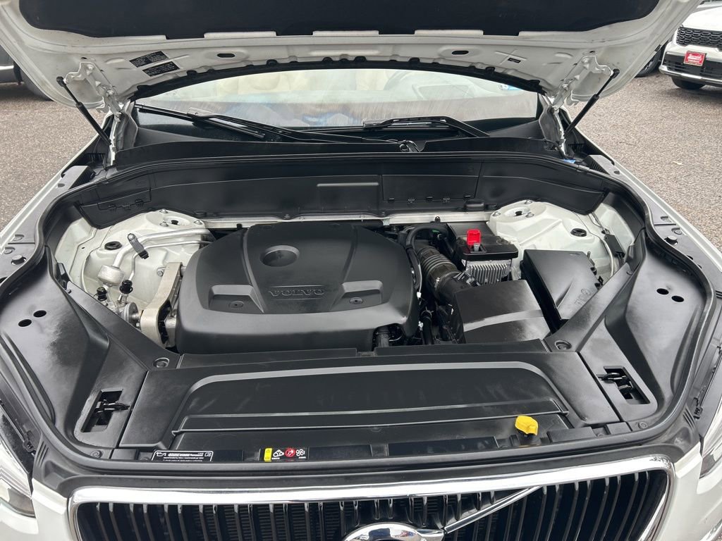 Used 2019 Volvo XC90 T6 Momentum w/ Advanced Package image 10