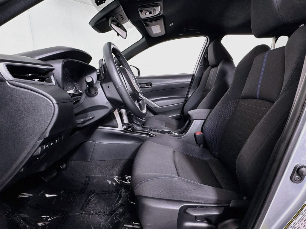 Used 2024 Toyota Corolla Cross AWD Hybrid image 10