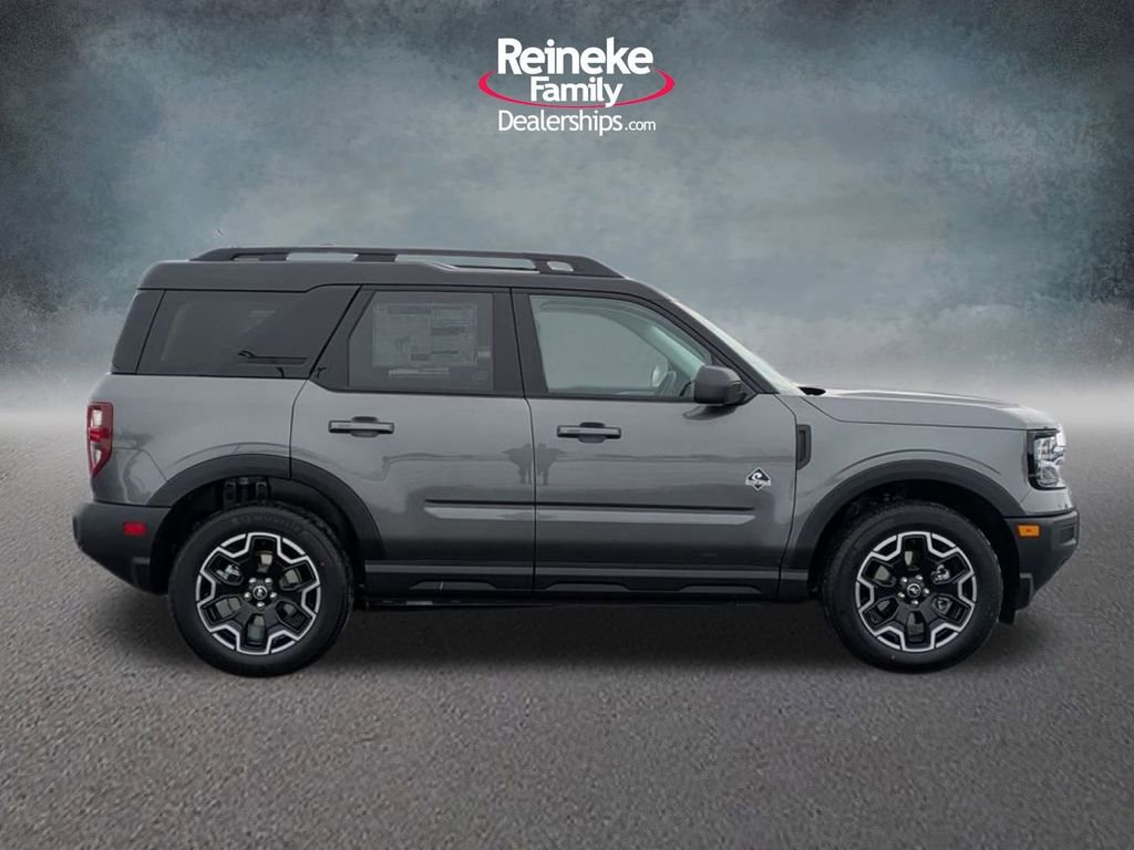 New 2025 Ford Bronco Sport Outer Banks image 4